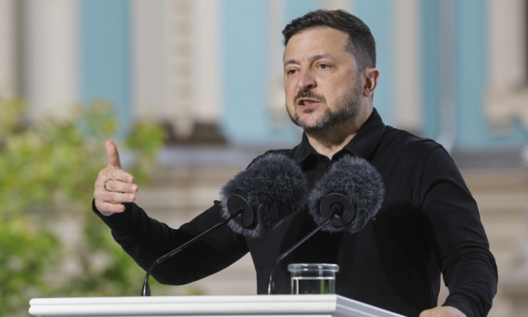 Зеленски: Лукашенко да си задържи извиненията - не вършат работа